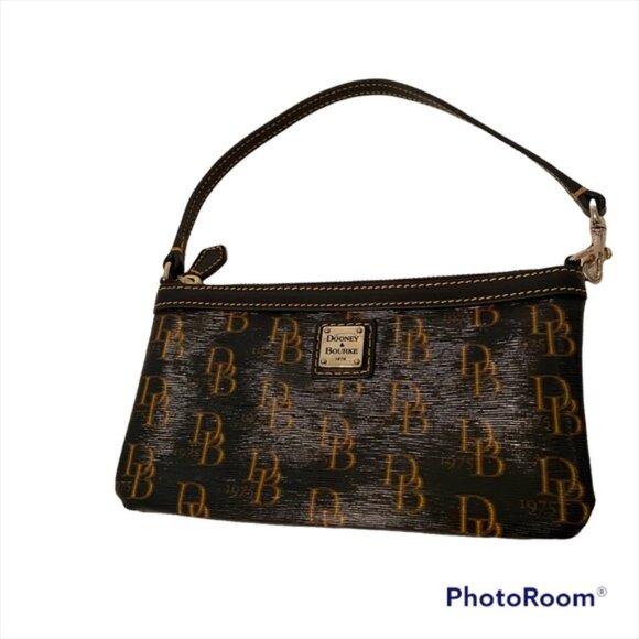 DOONEY & BOURKE WRISTLET BAG SIGNATURE DB LOGO BLACK BROWN LARGE SLIM ZIP TOP - Picture 2 of 11